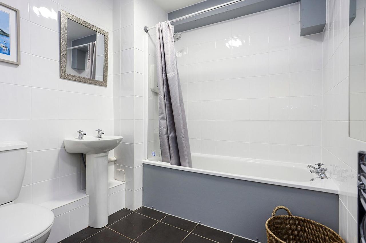Joivy 1 Bed Flat, Heart Of Grassmarket Edimburgo Exterior foto