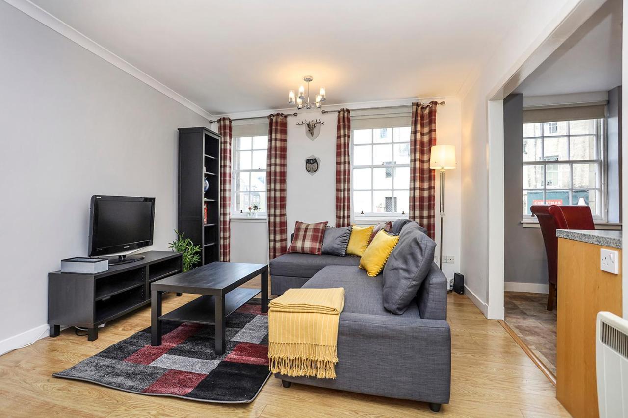 Joivy 1 Bed Flat, Heart Of Grassmarket Edimburgo Exterior foto