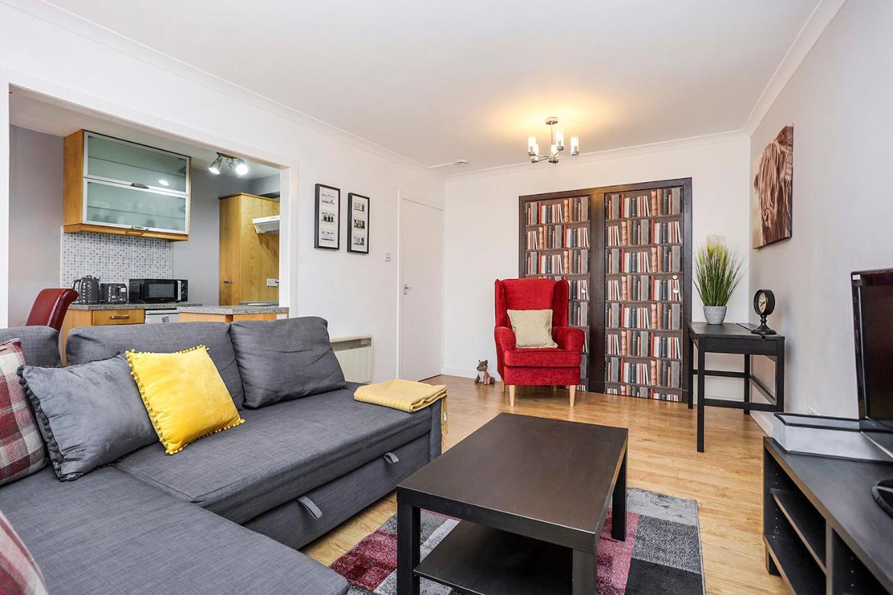 Joivy 1 Bed Flat, Heart Of Grassmarket Edimburgo Exterior foto