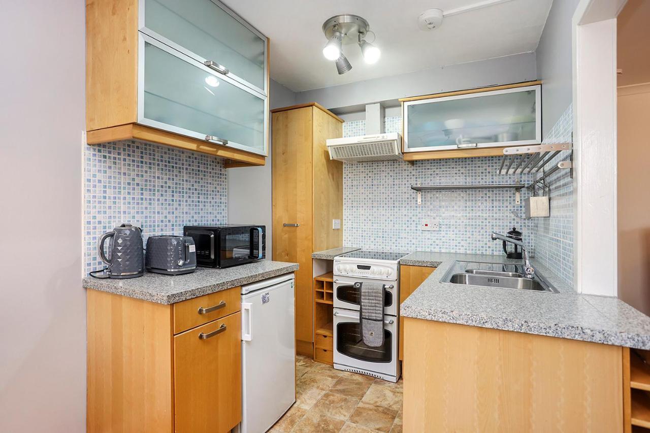 Joivy 1 Bed Flat, Heart Of Grassmarket Edimburgo Exterior foto